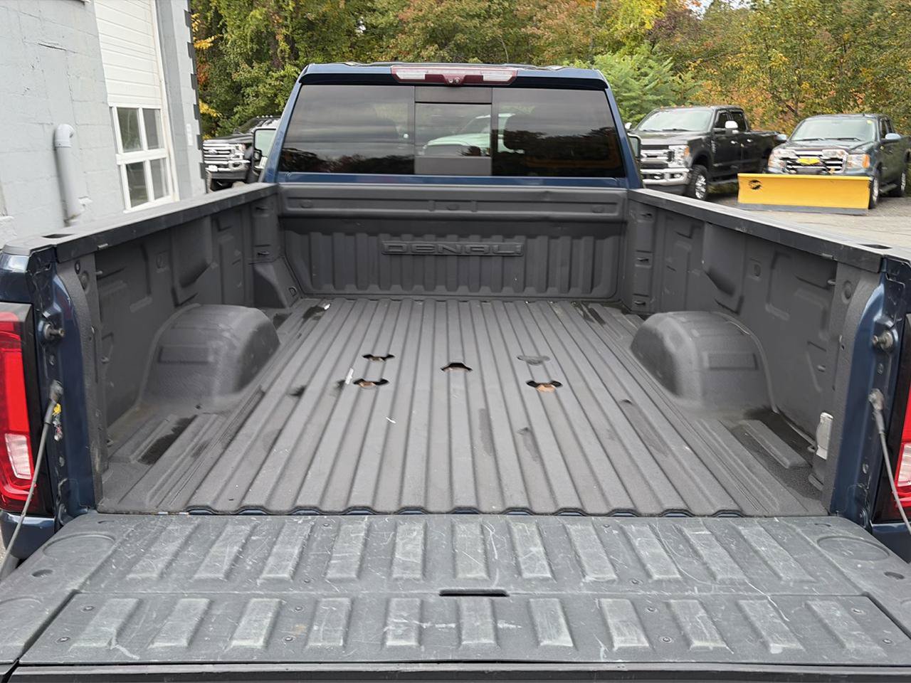 Used 2020 GMC Sierra 3500 Denali w/ Denali Ultimate Package AWD/4WD image 10