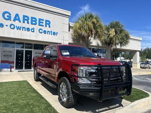 Certified 2022 Ford F250 Lariat w/ Lariat Ultimate Package AWD/4WD image 2