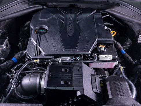 Used 2026 Genesis GV70 2.5T Select image 7