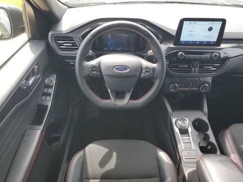 Used 2025 Ford Escape ST-Line AWD/4WD image 31