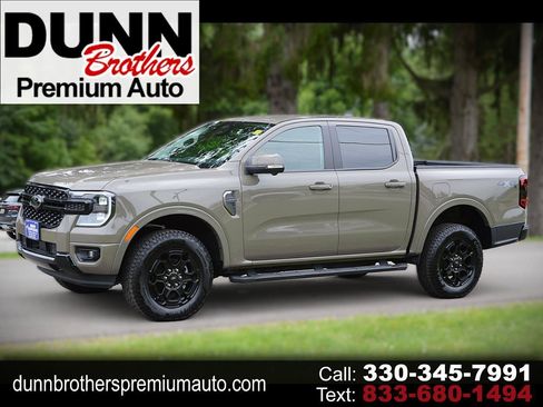 Used 2025 Ford Ranger Lariat w/ Black Appearance Package AWD/4WD image 1
