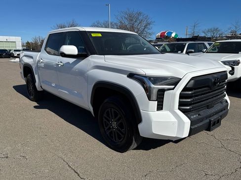 Used 2024 Toyota Tundra SR5 w/ SR5 Convenience Package image 10