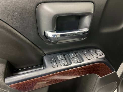 Used 2015 GMC Sierra 1500 SLE w/ SLE Value Package image 22