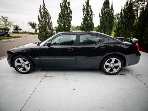 Used 2009 Dodge Charger R/T RWD image 7