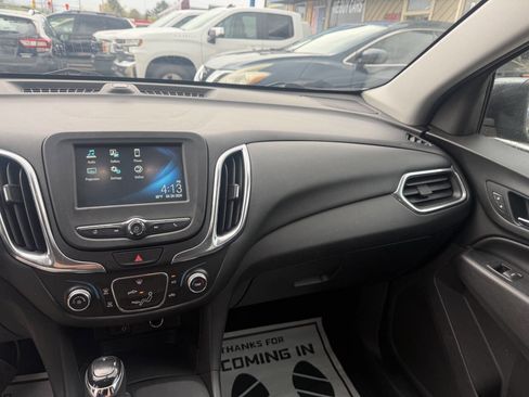 Used 2018 Chevrolet Equinox LT FWD image 28