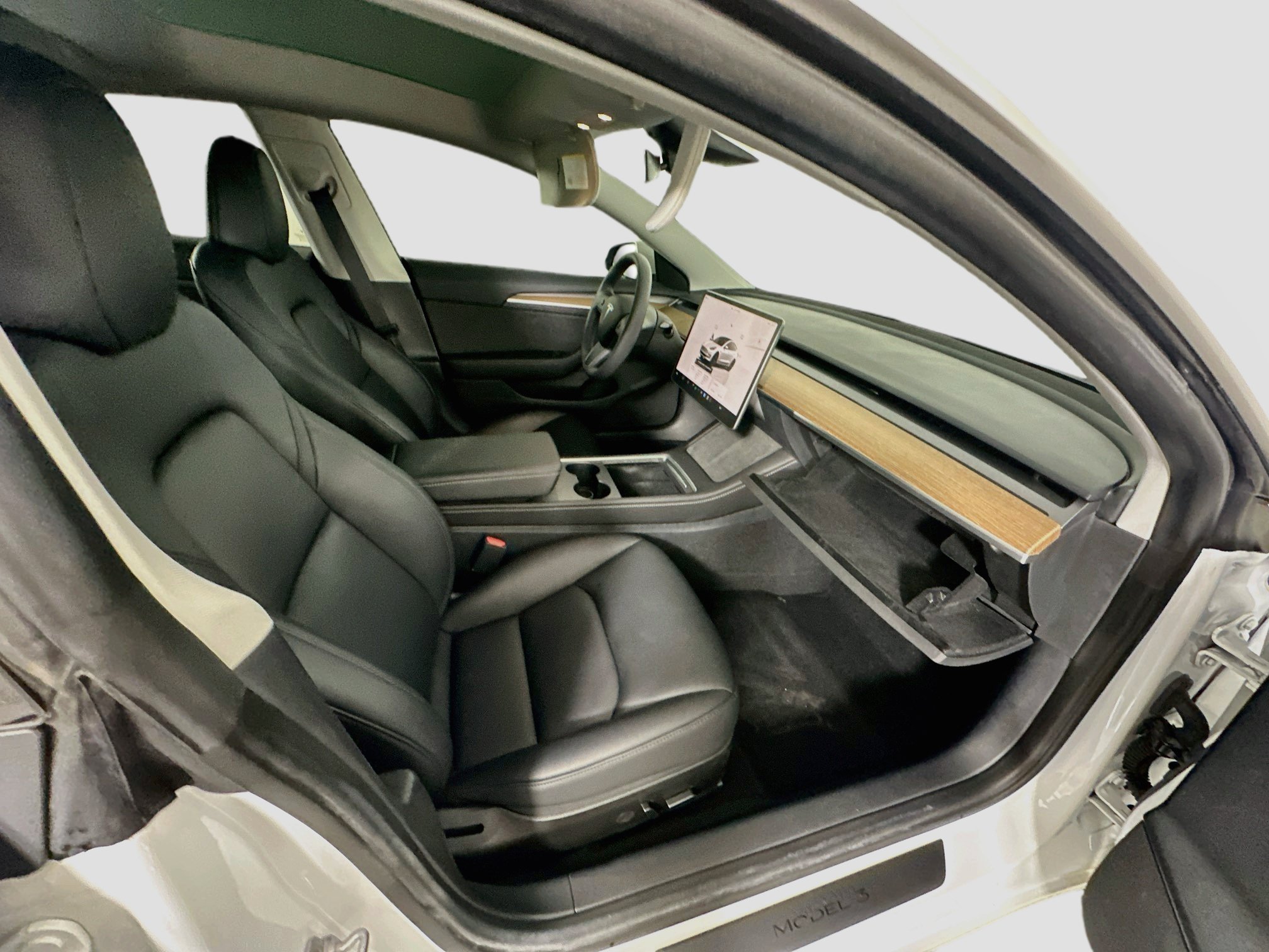 Used 2023 Tesla Model 3 Standard Range RWD image 32