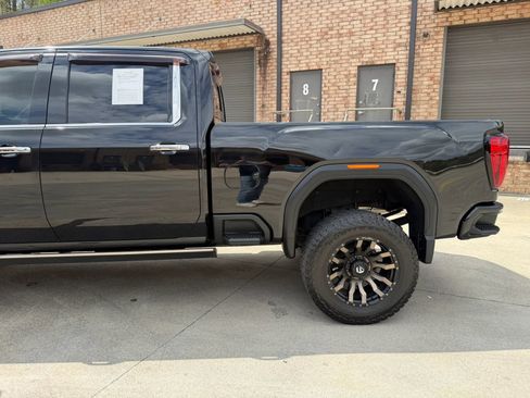 Used 2021 GMC Sierra 3500 Denali w/ Denali Ultimate Package image 5