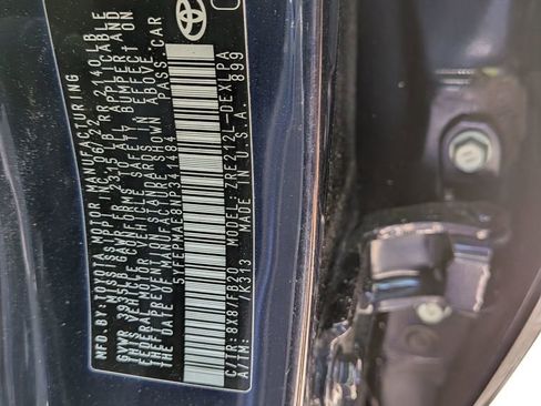 Used 2022 Toyota Corolla LE image 8