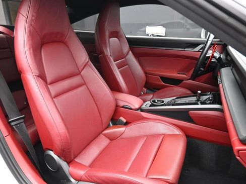 Used 2020 Porsche 911 Carrera S RWD image 24