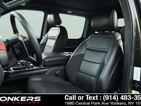 Used 2025 Ford F150 Raptor image 59