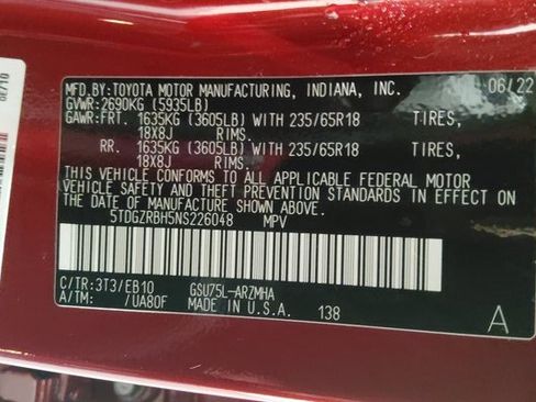 Used 2022 Toyota Highlander XLE image 50