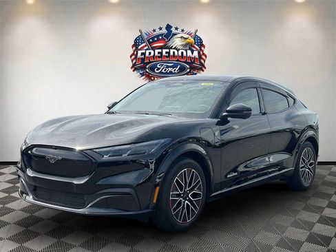 Used 2024 Ford Mustang Mach-E Premium RWD image 2
