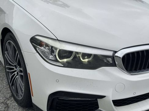 Used 2018 BMW 530i RWD image 4