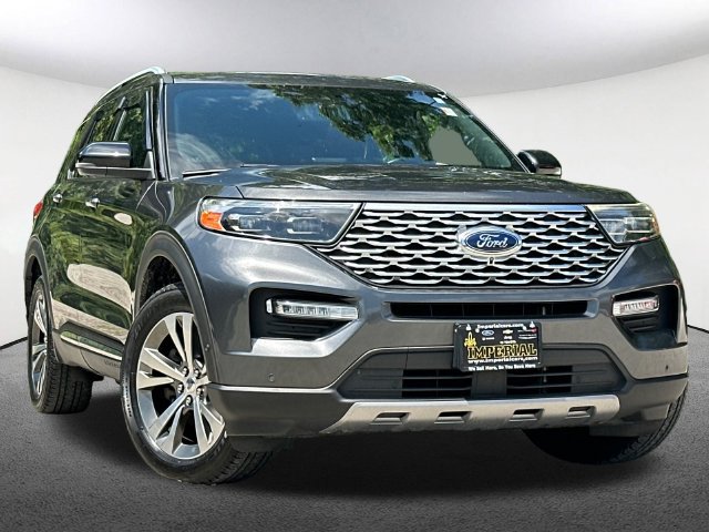 Used 2020 Ford Explorer Platinum w/ Premium Technology Package AWD/4WD image 2