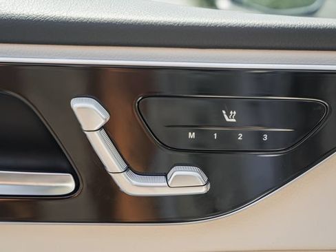 New 2026 Mercedes-Benz C 300 4MATIC Sedan image 39