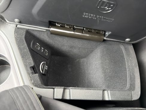 Used 2019 Dodge Challenger R/T Scat Pack image 39