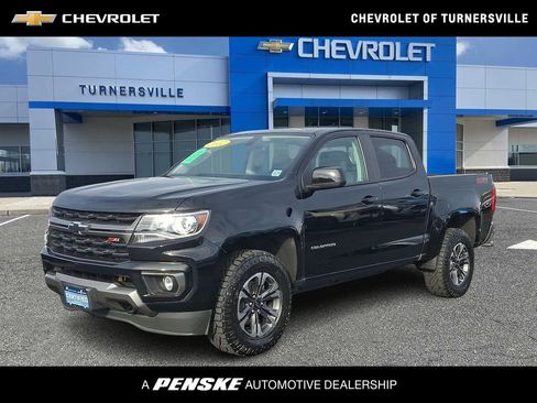 Certified 2022 Chevrolet Colorado Z71 image 1