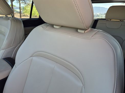 Certified 2023 Jeep Grand Cherokee Limited w/ Trailer Tow Prep Group (B) image 27