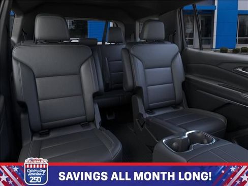 New 2026 Chevrolet Traverse LT w/ Sun and Wheel Package AWD/4WD image 17