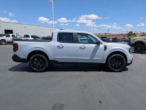 Certified 2025 Ford Maverick Lariat w/ Black Appearance Package AWD/4WD image 2