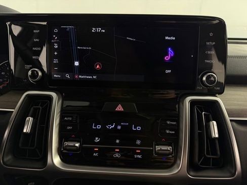Used 2022 Kia Sorento S AWD/4WD image 23