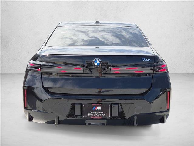 New 2027 BMW 740i w/ Executive Package RWD image 7