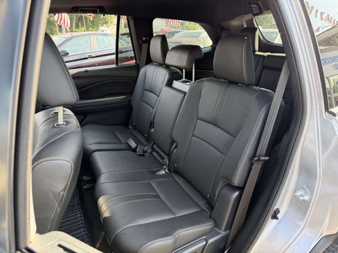 Used 2022 Honda Pilot TrailSport image 18