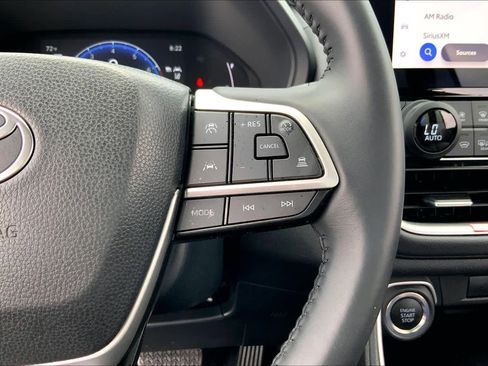 Certified 2025 Toyota Grand Highlander AWD image 24