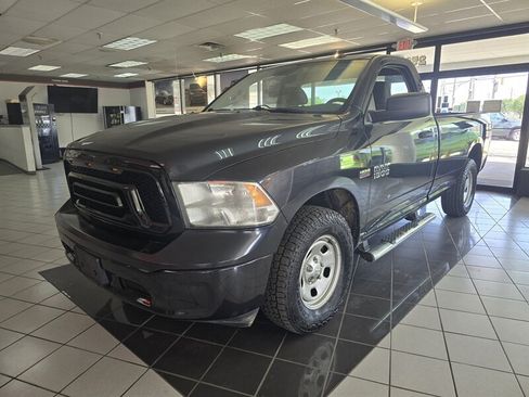 Used 2015 RAM 1500 Tradesman w/ Popular Equipment Group AWD/4WD image 1