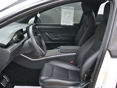Used 2024 Tesla Model X AWD/4WD image 15