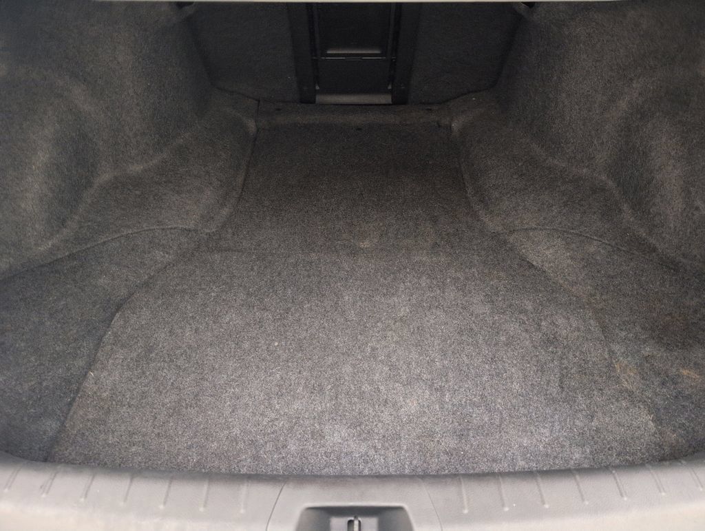 Used 2012 Honda Accord LX image 24