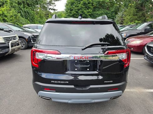 Used 2023 GMC Acadia SLE w/ Driver Convenience Package AWD/4WD image 4