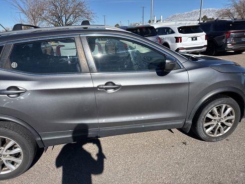 Used 2020 Nissan Rogue Sport SV w/ All-Weather Package image 19