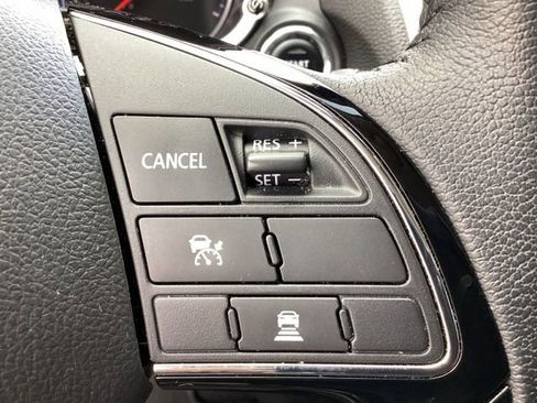 Used 2025 Mitsubishi Eclipse Cross AWD image 18