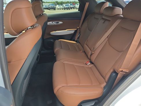 New 2026 Genesis GV70 2.5T Advanced AWD/4WD image 28