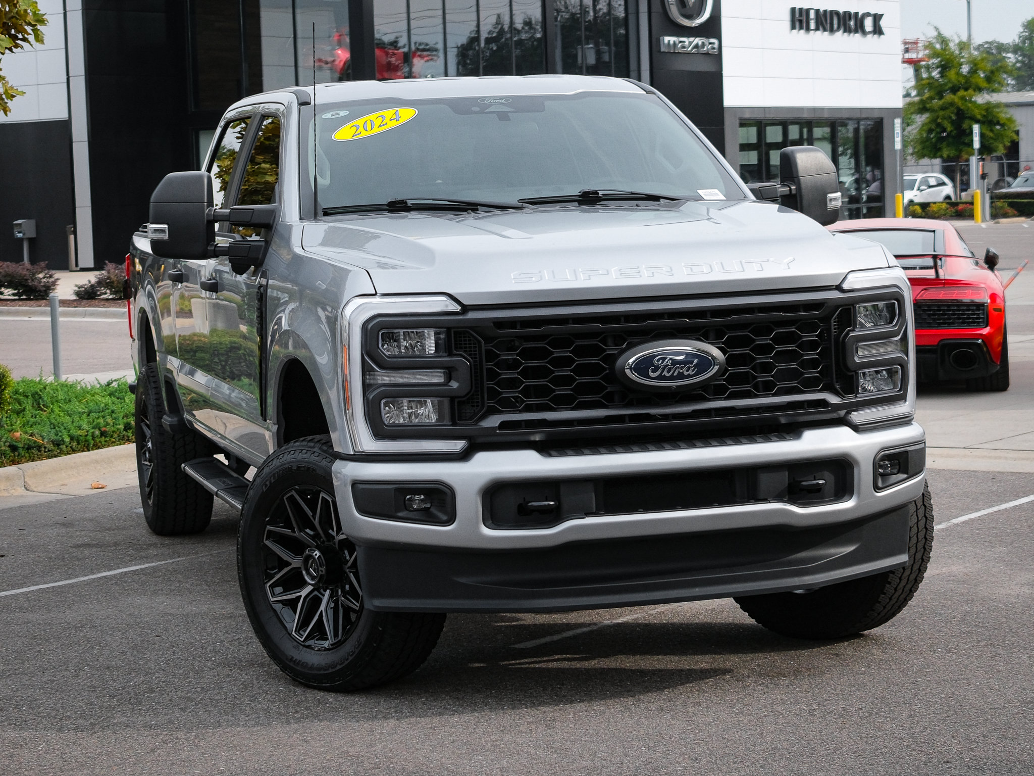 Used 2024 Ford F250 XL w/ STX Appearance Package AWD/4WD image 2