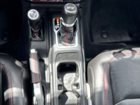 Used 2021 Jeep Wrangler Unlimited Rubicon AWD/4WD image 20