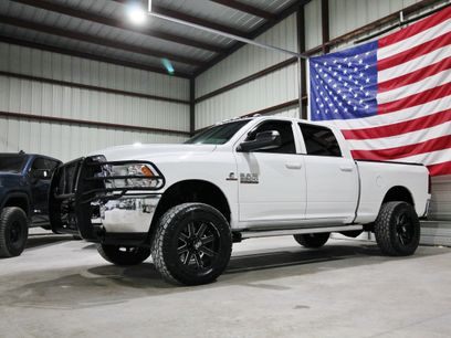 Used 2018 RAM 2500 Tradesman w/ Chrome Appearance Group