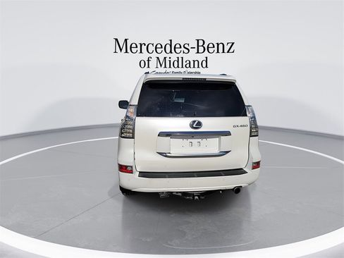 Used 2020 Lexus GX 460 Premium w/ Premium Package image 7