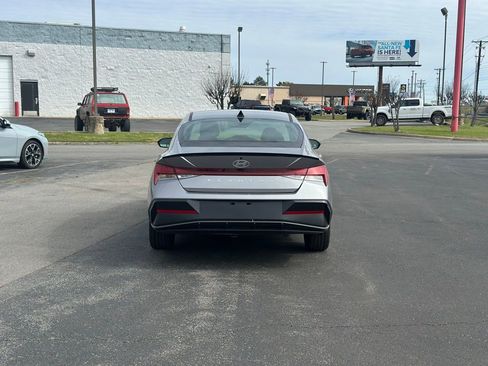 New 2026 Hyundai Elantra SEL Sport image 6