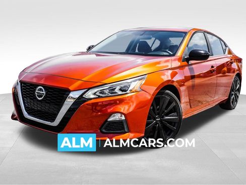 Used 2019 Nissan Altima 2.5 SR FWD image 1