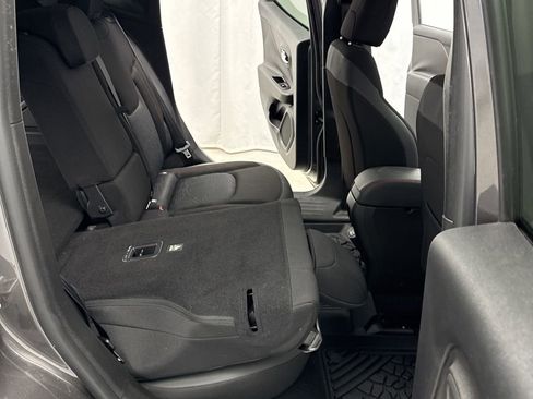 Used 2021 Jeep Renegade Trailhawk image 36