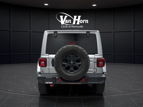 Used 2020 Jeep Wrangler Unlimited Rubicon AWD/4WD image 6