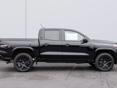 New 2025 Chevrolet Colorado Z71 w/ Z71 Convenience Package 2 image 34