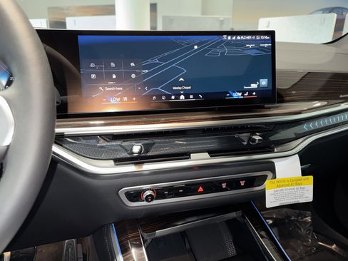 New 2026 BMW X5 xDrive50e image 18