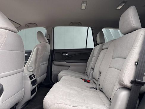 Used 2016 Honda Pilot EX image 24