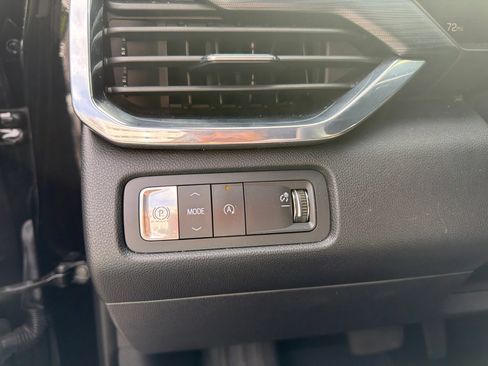 Used 2025 GMC Acadia Elevation w/ Black Edition FWD image 24