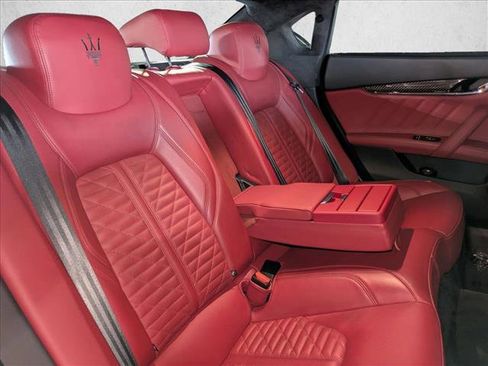 Used 2021 Maserati Quattroporte S GranSport image 21