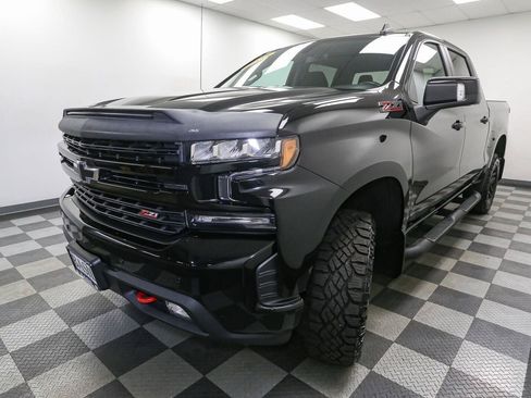 Used 2022 Chevrolet Silverado 1500 LT Trail Boss w/ Safety Package AWD/4WD image 4