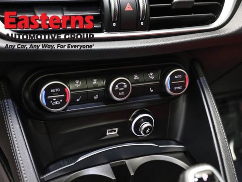 Used 2024 Alfa Romeo Stelvio Sprint image 20